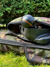 Load image into Gallery viewer, Midwater Baiting Up Pole Bag showing scoop and deeper sonar in the external pocket