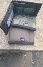 Load image into Gallery viewer, Midwater Cash Wallets