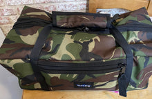 Load image into Gallery viewer, Midwater Bait Boat Bag standard central zip opening in DPM