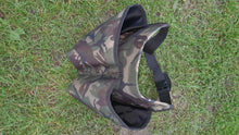 Load image into Gallery viewer, Midwater River Style Bait Aprons
