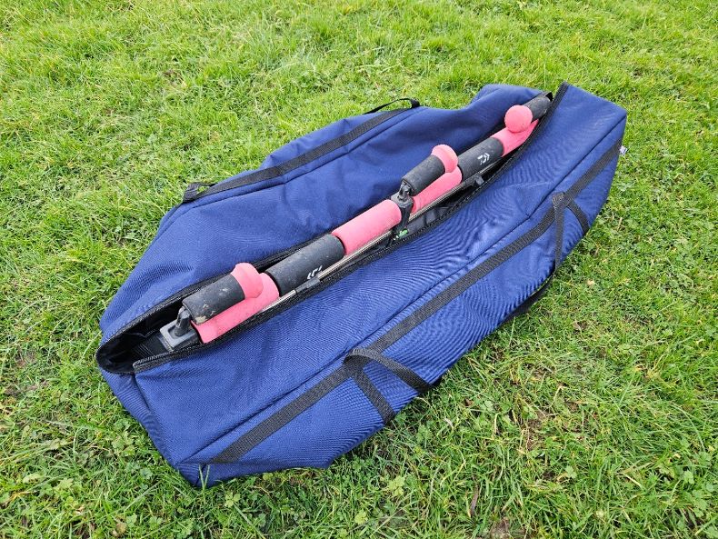 Midwater Pole Roller Bag – Roller Holdall for Match Fishing