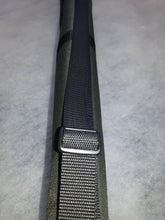 Load image into Gallery viewer, Midwater Fishing Landing Net &amp; Handle Stink Bag 60 inch version.
